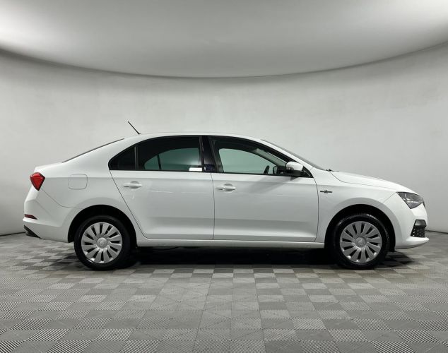 ŠKODA Rapid  Entry