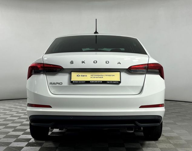 ŠKODA Rapid  Entry