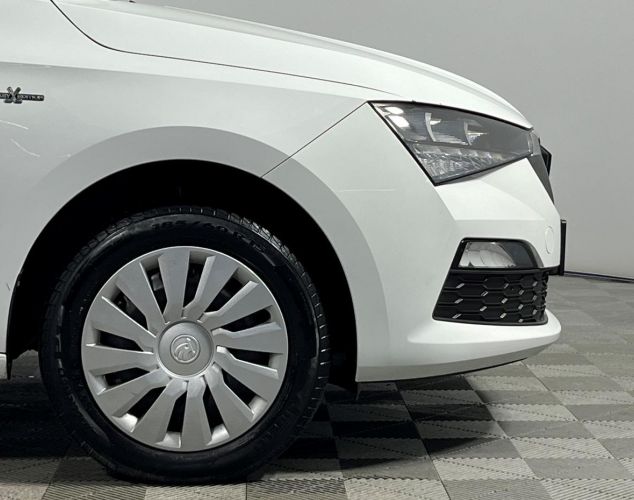ŠKODA Rapid  Entry