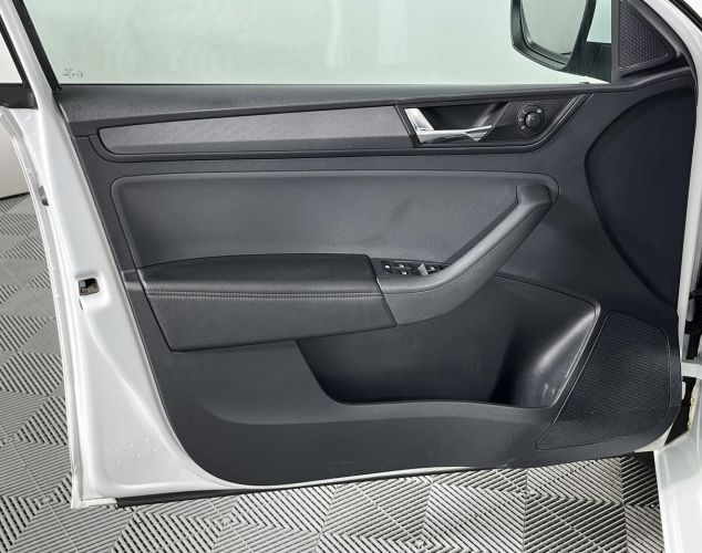 ŠKODA Rapid  Entry