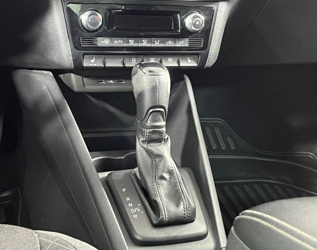 ŠKODA Rapid  Entry