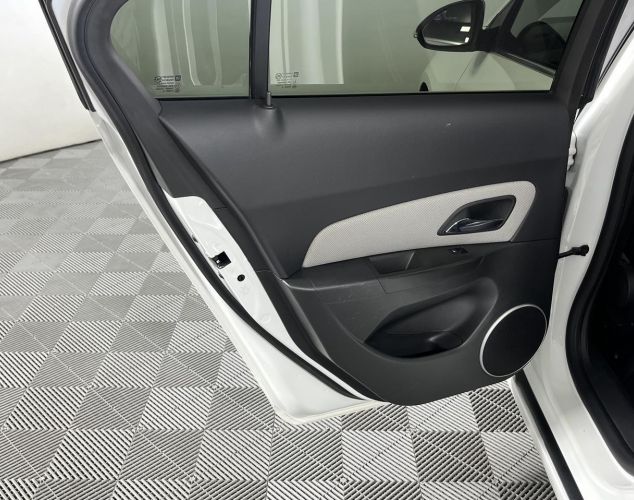 Chevrolet NAV Cruze  