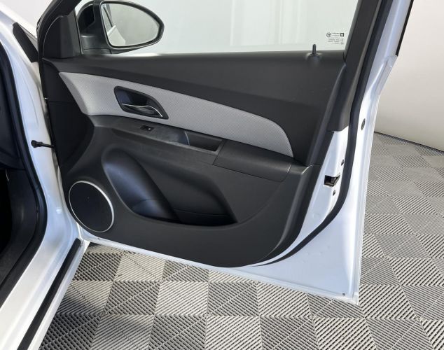 Chevrolet NAV Cruze  