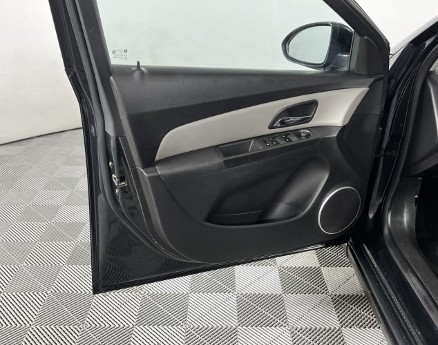 Chevrolet NAV Cruze  