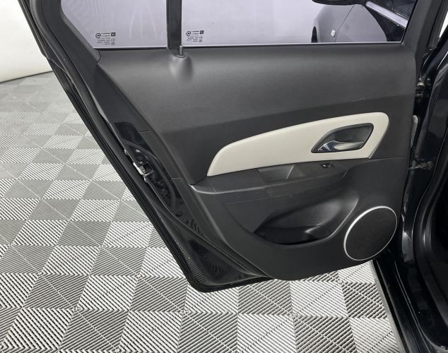 Chevrolet NAV Cruze  