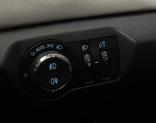 Chevrolet NAV Cruze  