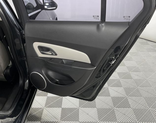 Chevrolet NAV Cruze  