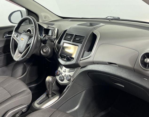 Chevrolet NAV Aveo  LS