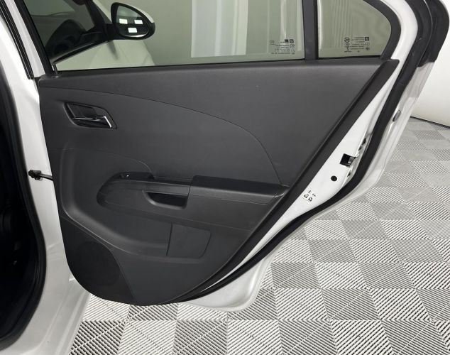 Chevrolet NAV Aveo  LS