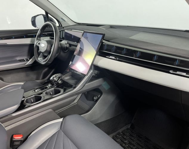 Geely Atlas  Flagship Sport