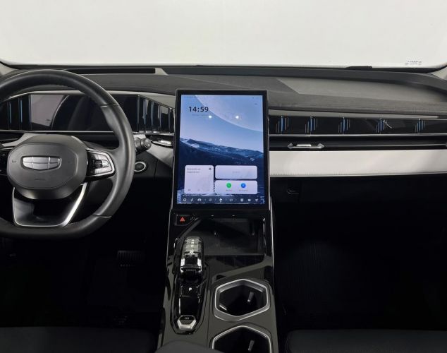 Geely Atlas  Flagship Sport