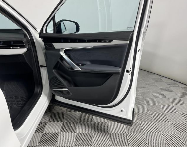 Geely Atlas  Flagship Sport