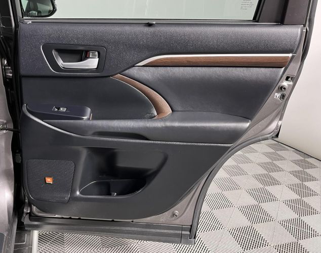 Toyota Highlander  Престиж