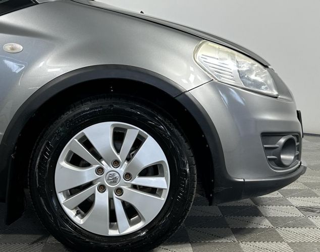 Suzuki SX4  GL