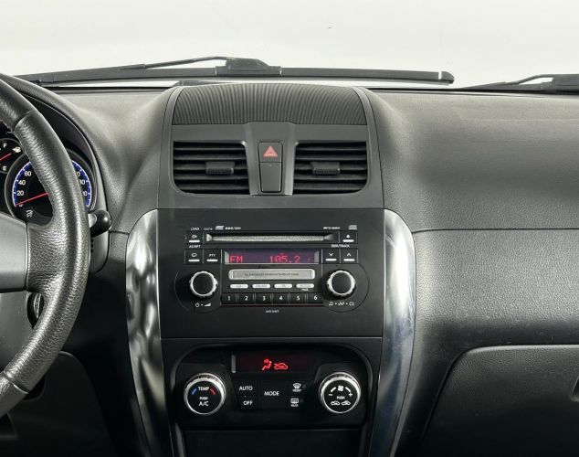 Suzuki SX4  GL