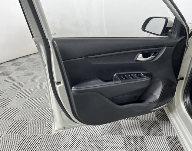 Kia Rio  Prestige