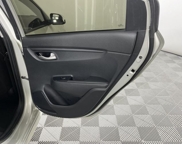Kia Rio  Prestige