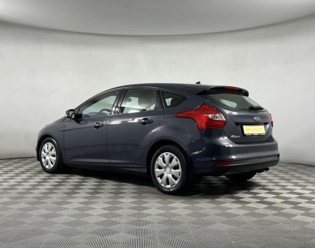 Ford Focus  Ambiente