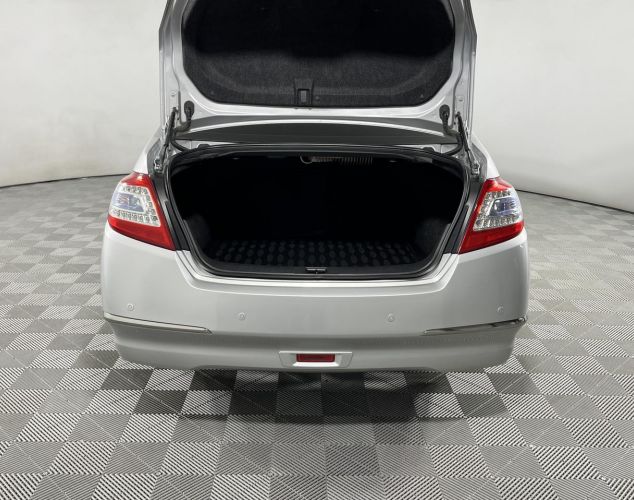 Nissan Teana  Elegance+
