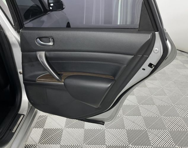 Nissan Teana  Elegance+