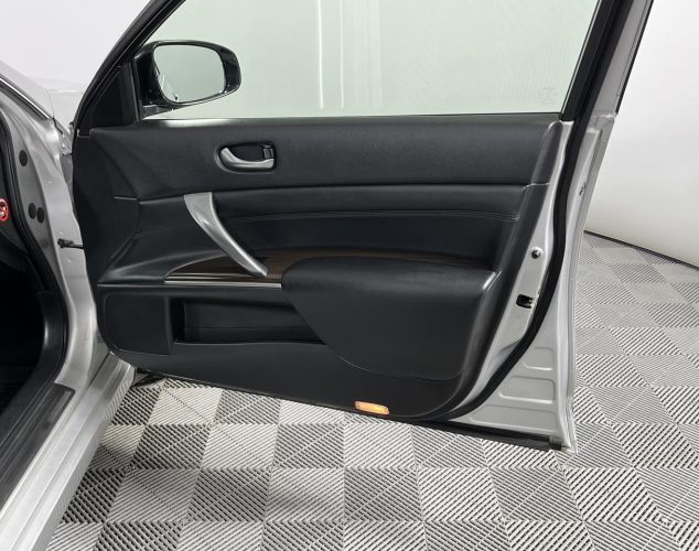 Nissan Teana  Elegance+