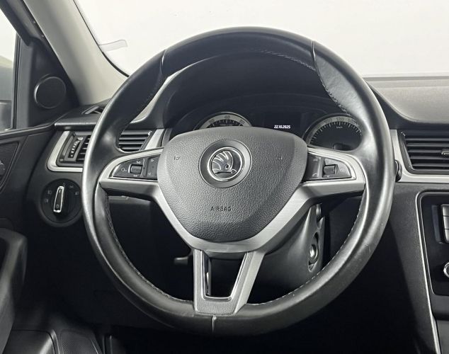 SKODA Rapid  Ambition