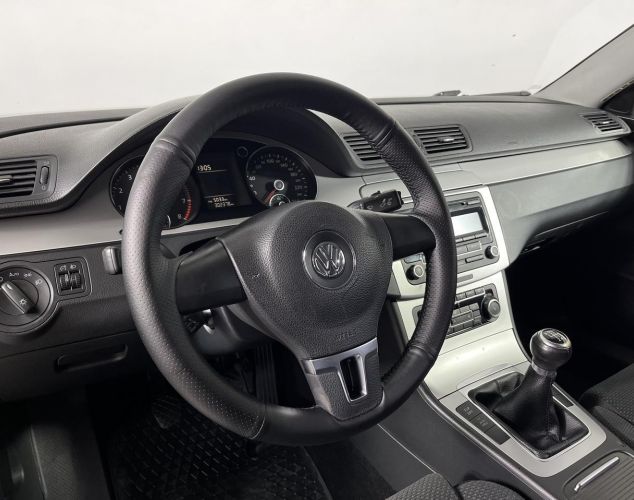 Volkswagen Passat  Comfortline