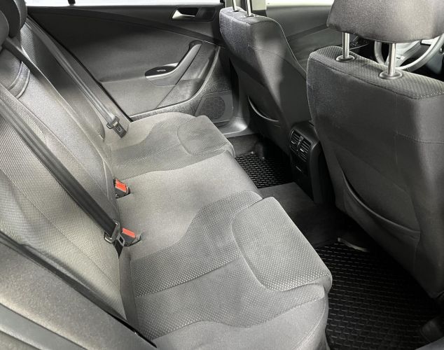 Volkswagen Passat  Comfortline