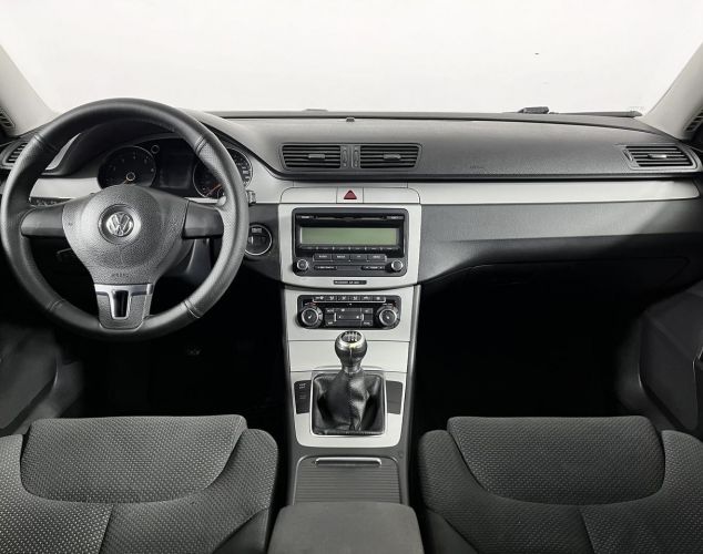 Volkswagen Passat  Comfortline