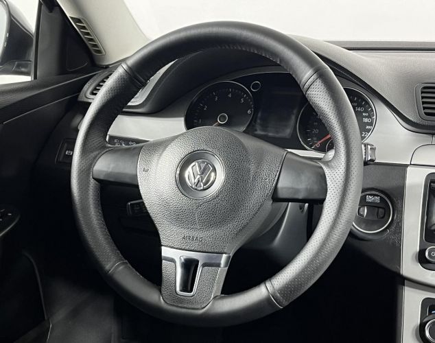 Volkswagen Passat  Comfortline