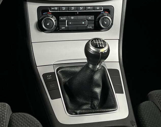 Volkswagen Passat  Comfortline