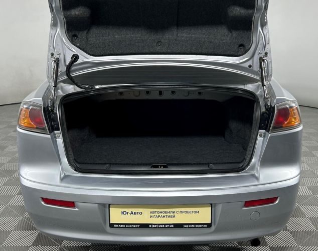 Mitsubishi Lancer  Ultimate