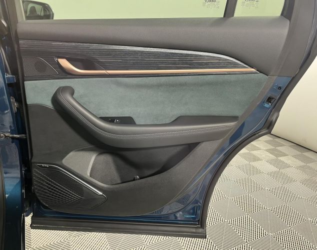 Geely Monjaro  