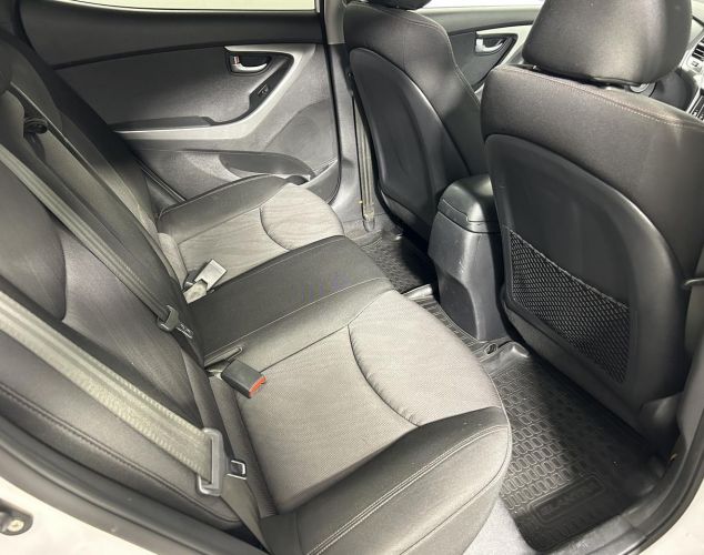Hyundai Elantra  