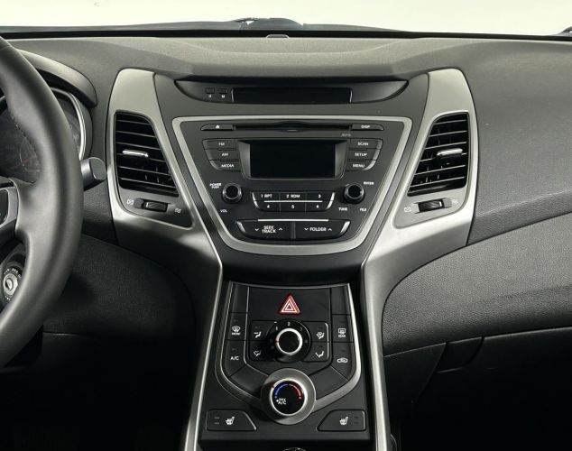 Hyundai Elantra  