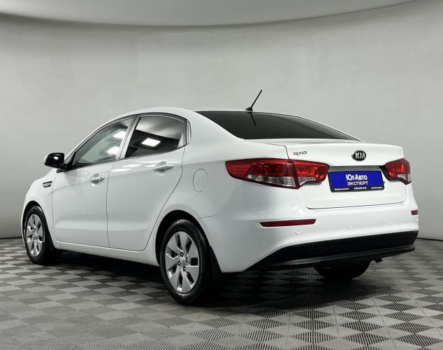 Kia Rio  