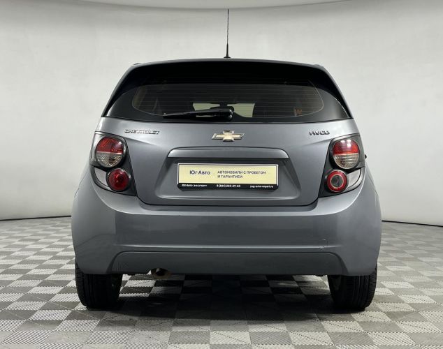 Chevrolet NAV Aveo  LT