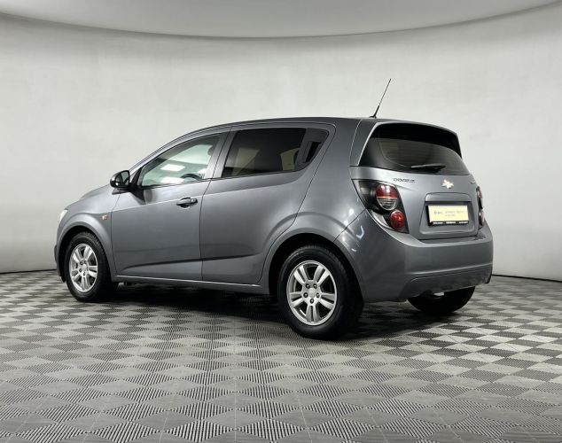 Chevrolet NAV Aveo  LT