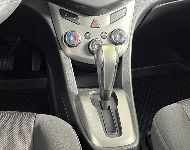 Chevrolet NAV Aveo  LT