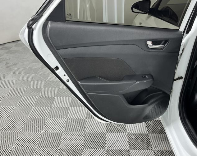 Hyundai Solaris  Active