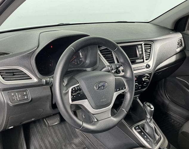 Hyundai Solaris  Active