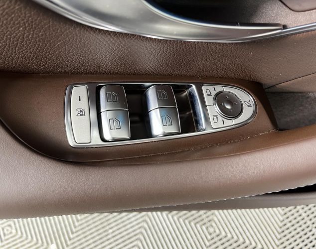 Mercedes-Benz CLS-Класс  