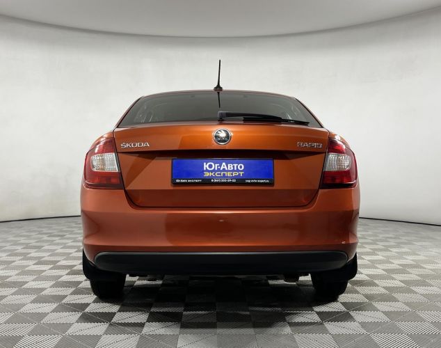 SKODA Rapid  Ambition