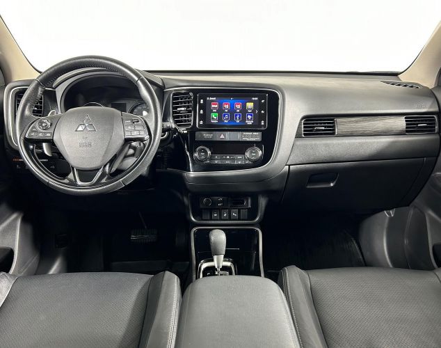 Mitsubishi Outlander  Intense 4WD