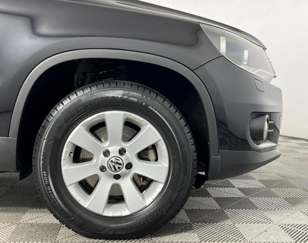 Volkswagen Tiguan  Avenue