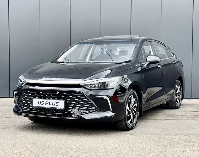 BAIC Ю5 Плюс (U5 Plus) 2025 Honor 1,5 CVT - фото 1