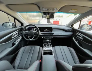 BAIC Ю5 Плюс (U5 Plus) 2025 Honor 1,5 CVT - миниатюра 7