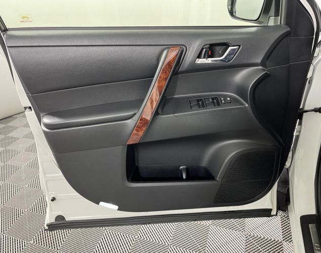 Toyota Highlander  Люкс