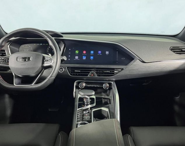 Geely Tugella  Luxury