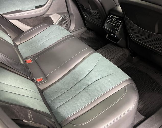 Geely Monjaro  Flagship